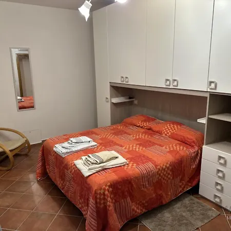 Casa Il Tiglio Apartment *